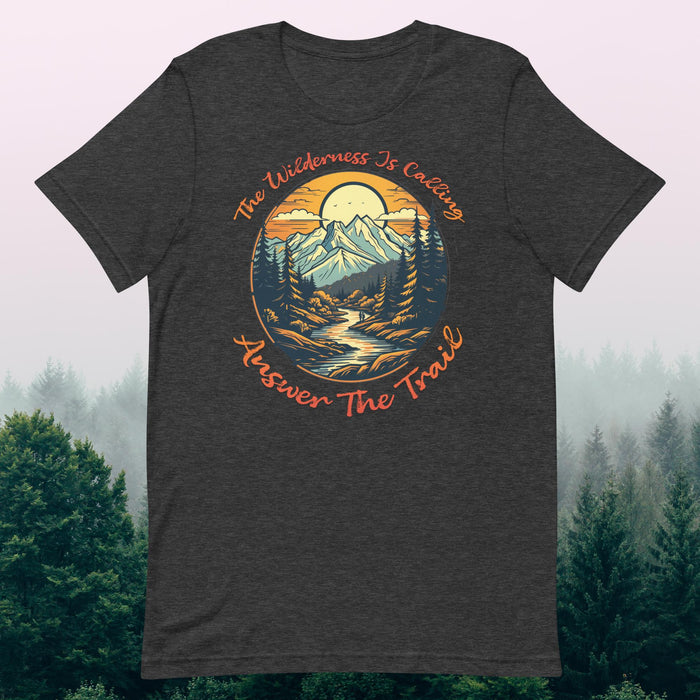 Hiking - The Wilderness Is Calling Answer The Trail - The Dude Abides - T-shirt - backpacking - Backpacking essentials